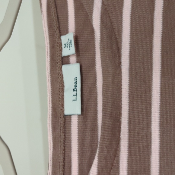 LL bean top - Picture 2 of 2